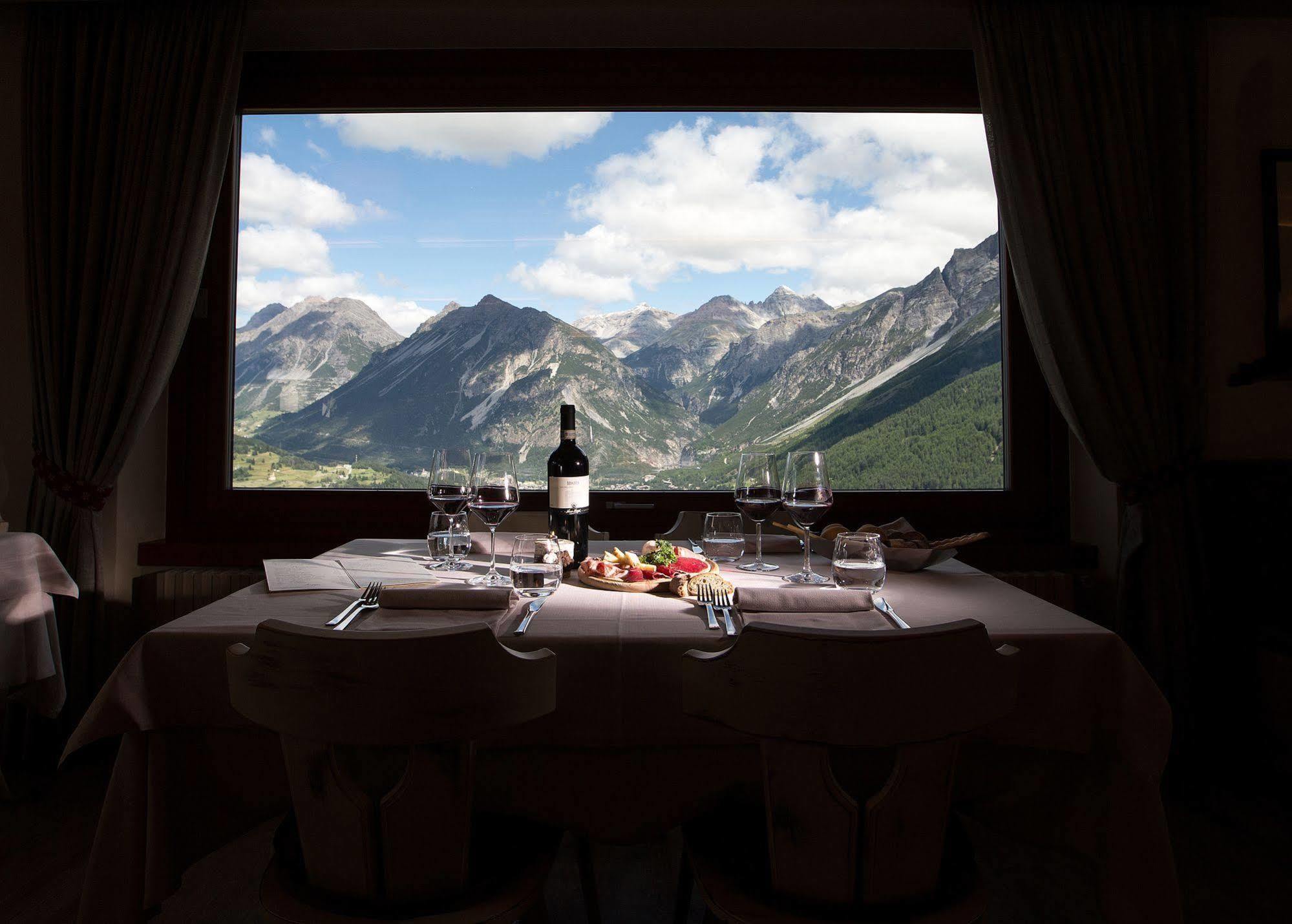 Hotel Vallechiara Bormio Eksteriør billede